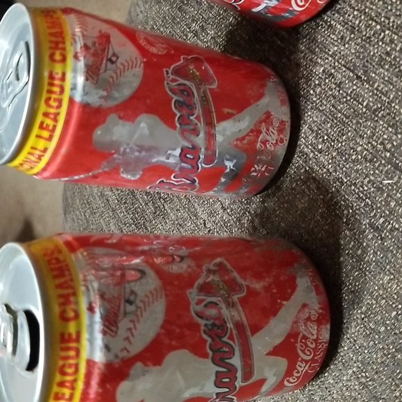 Braves coke cans - Picture 3 of 6